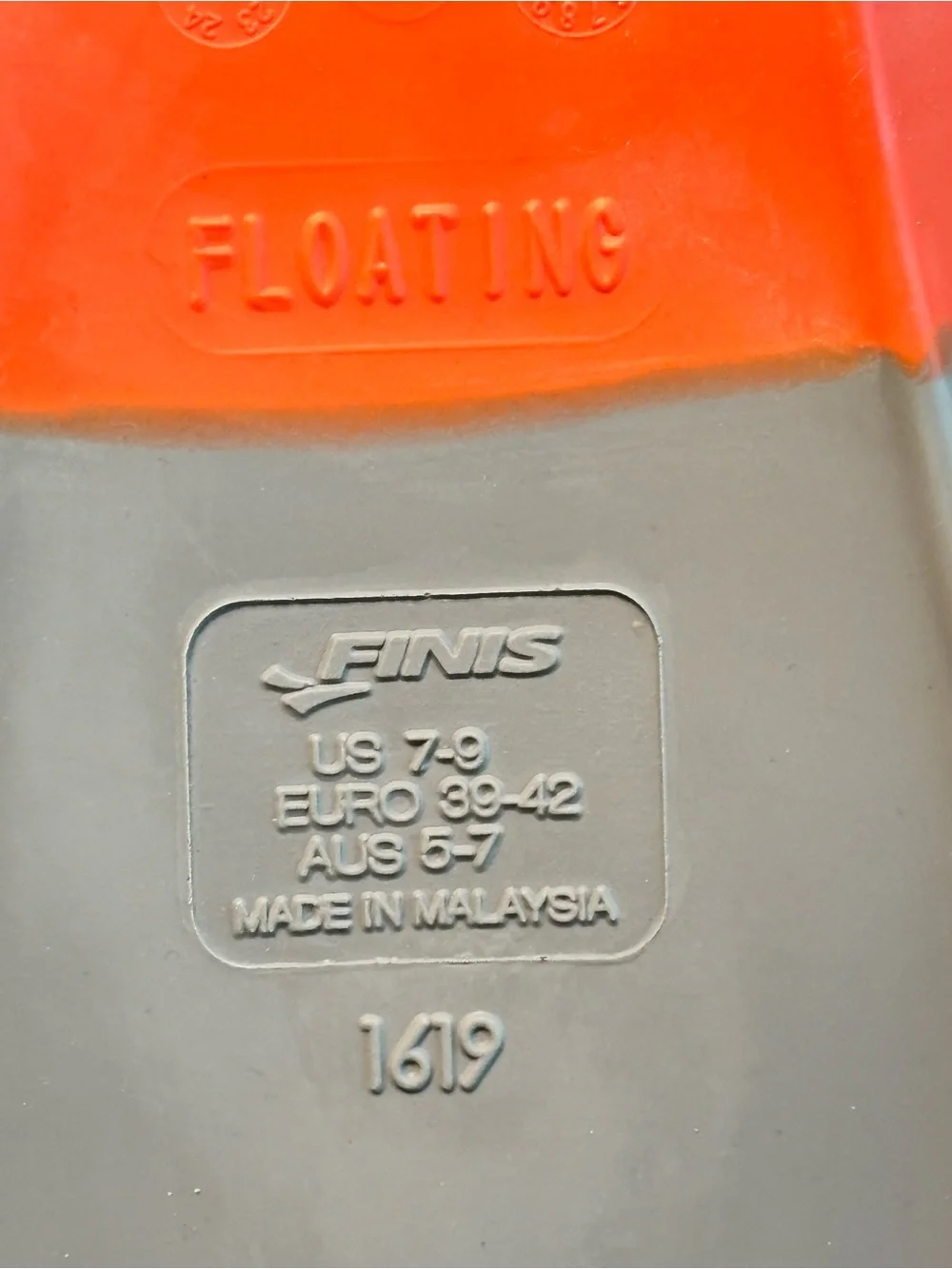 FINIS Long Floating Swim Fins US 7-9 EU 39-42 Gray Orange w/ Original Box